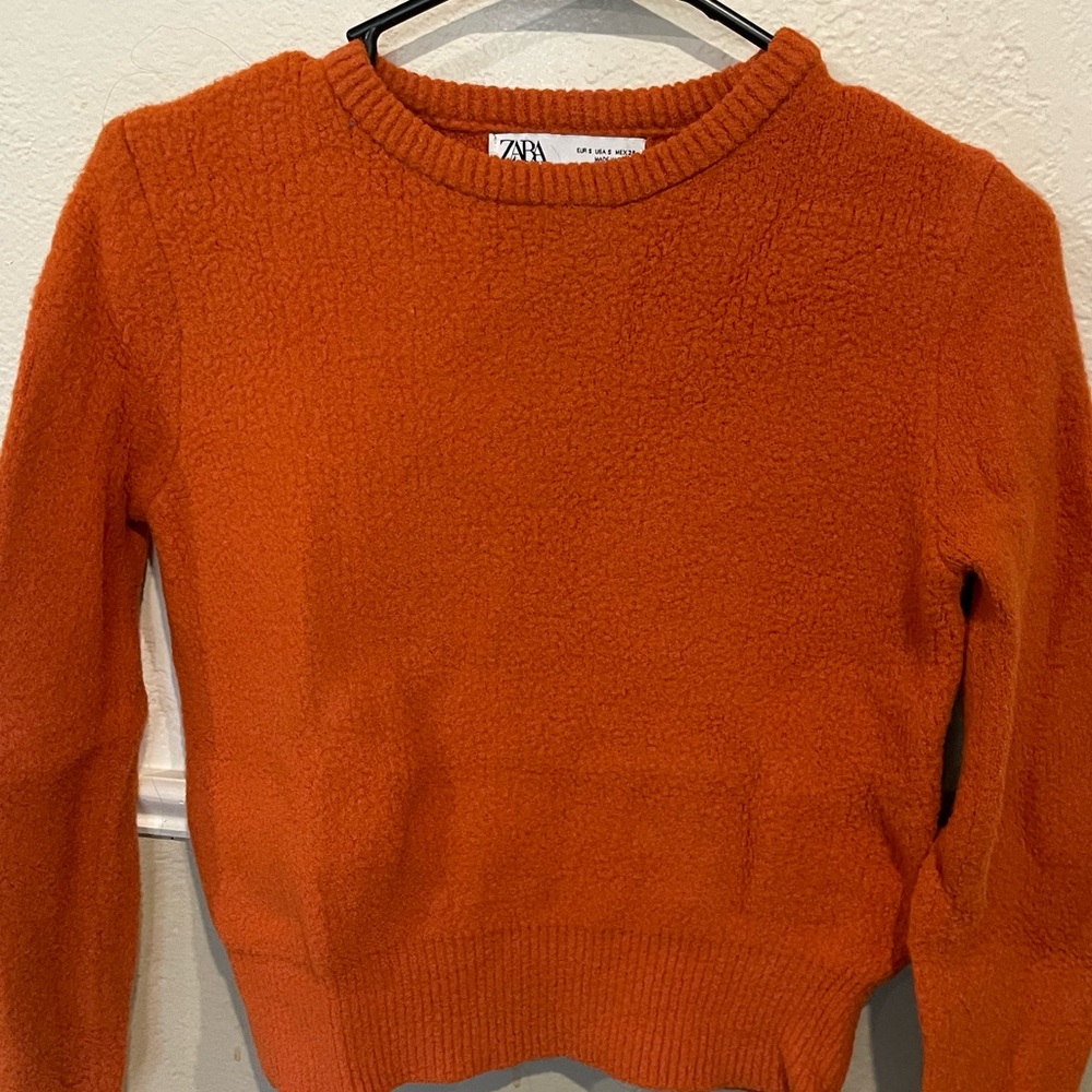 Burnt orange Zara women’s sweater size small